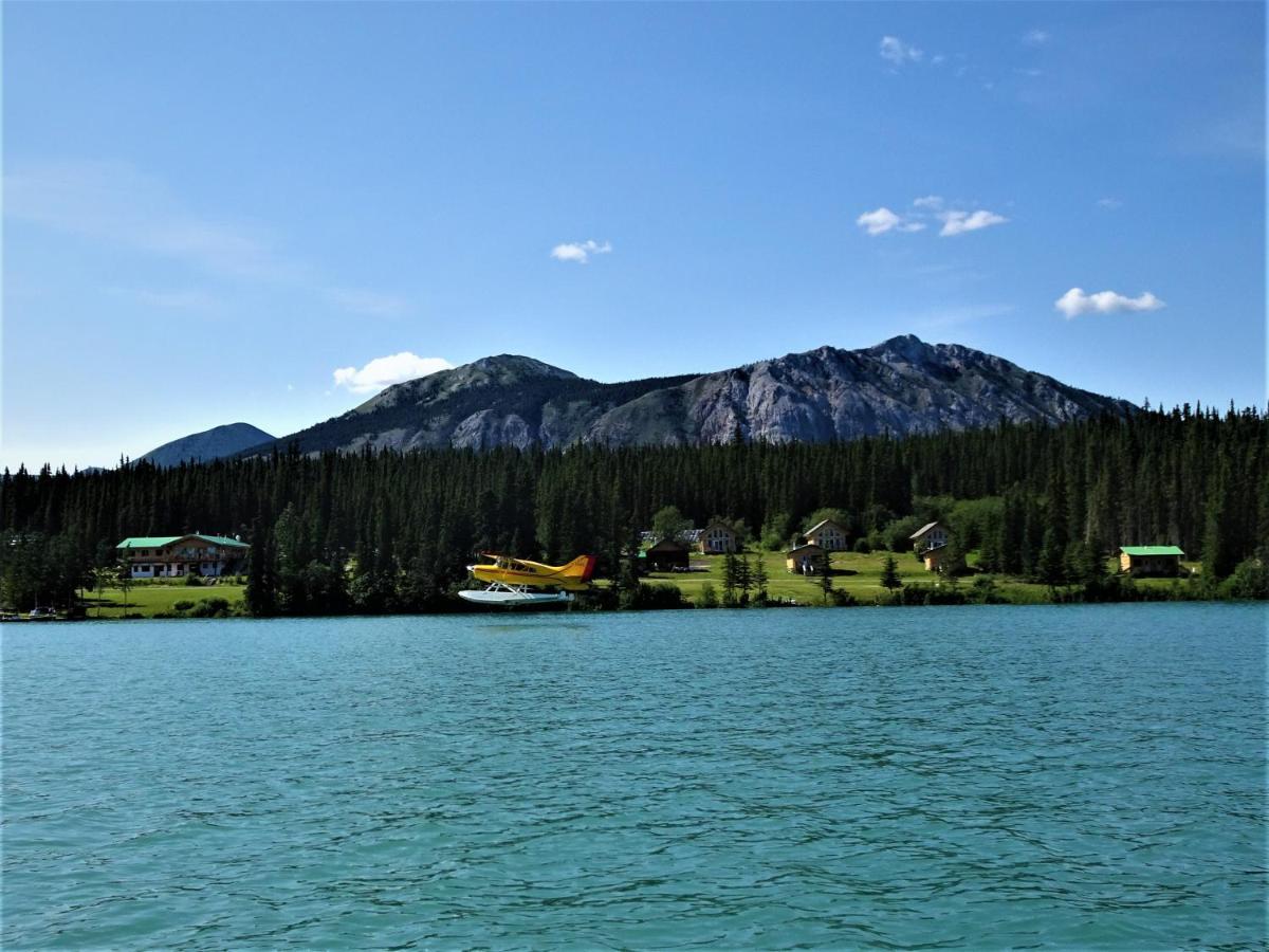 Southern Lakes Resort Tagish Exteriér fotografie